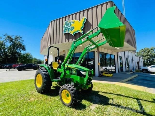 John Deere 4044M Tracteur
