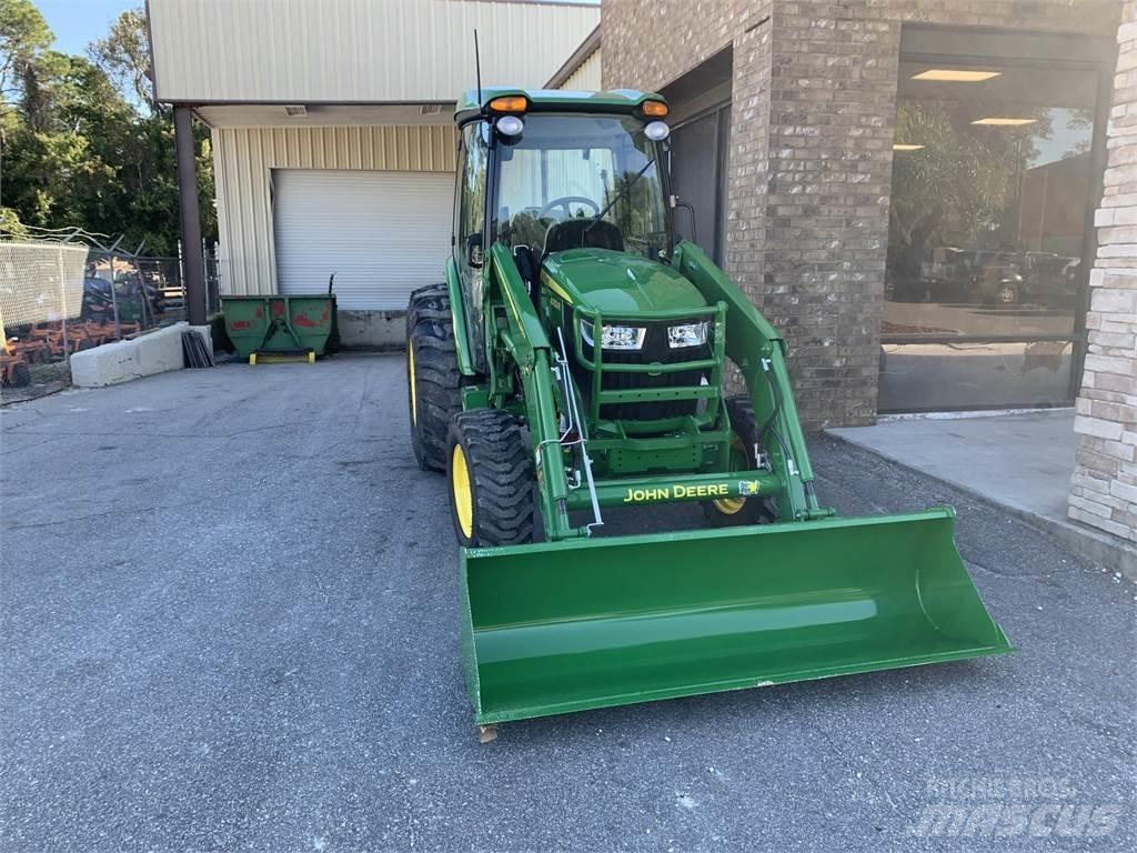 John Deere 4052R Tracteur