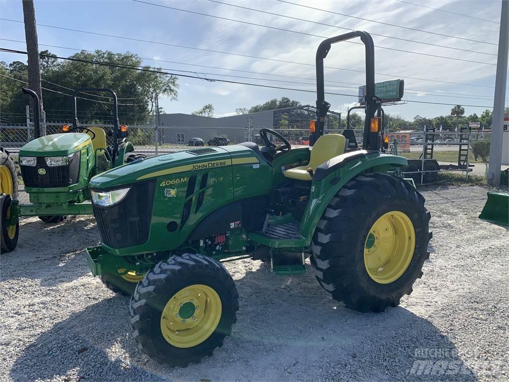 John Deere 4066M Tracteur