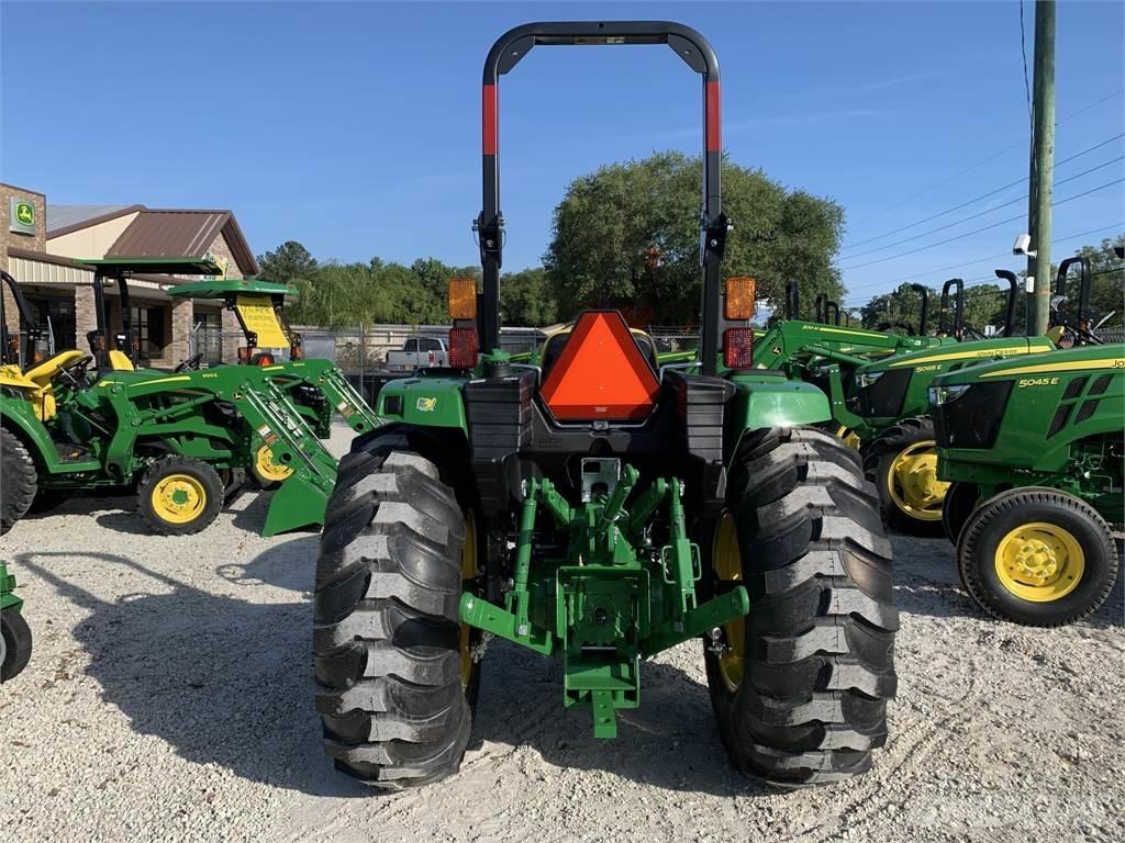 John Deere 4066M Tracteur