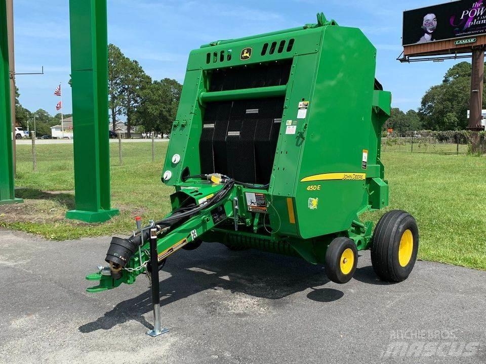 John Deere 450E Presse à balle ronde