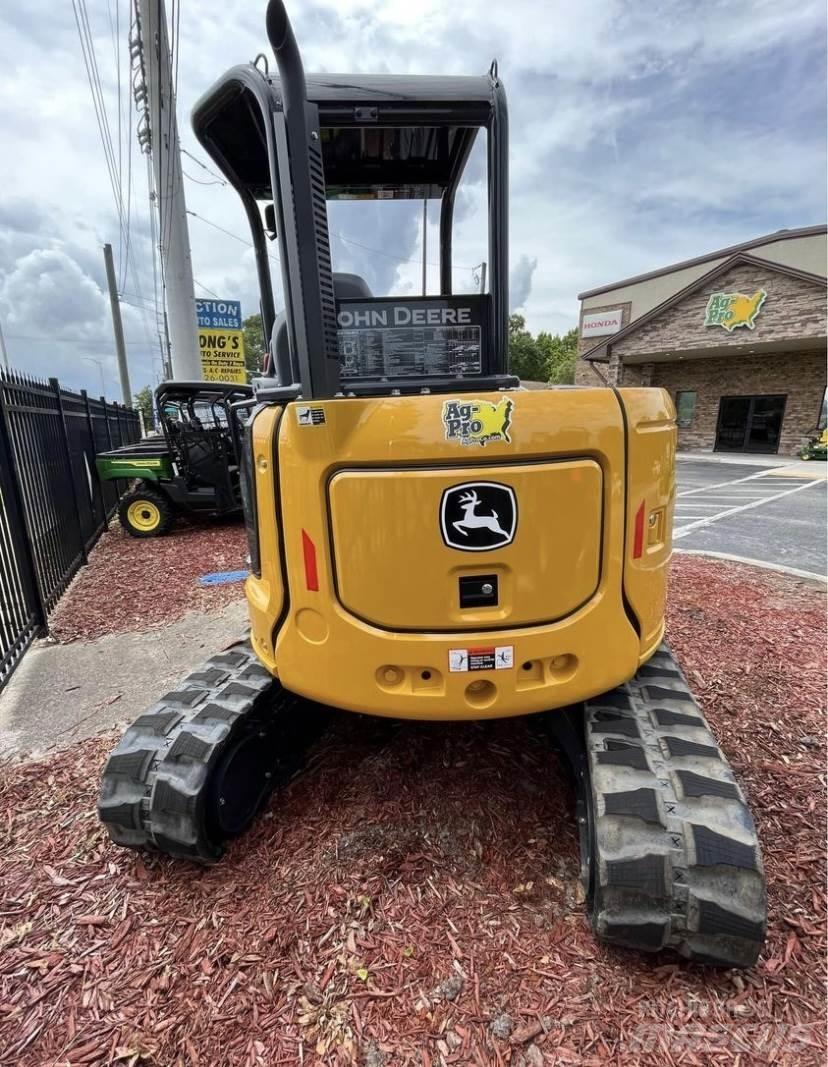 John Deere 50 P Mini pelle < 7t