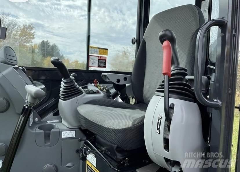 John Deere 50 P Mini pelle < 7t