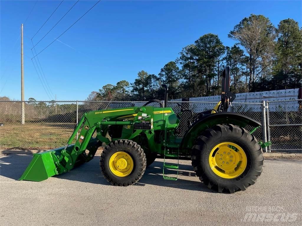 John Deere 5045E Tracteur