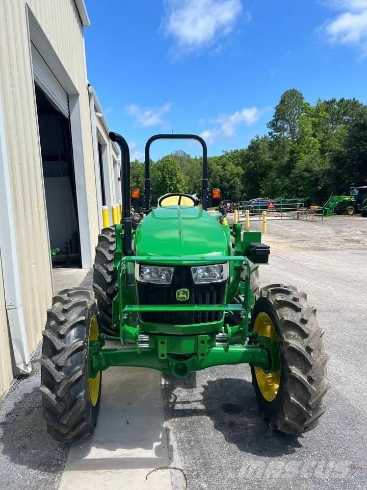John Deere 5067E Tracteur