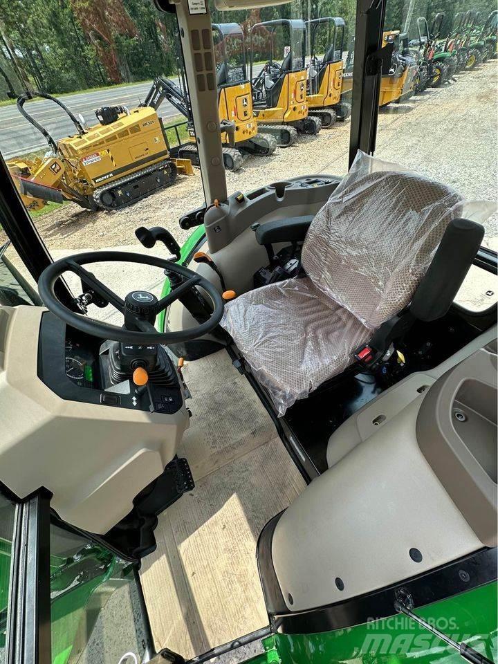 John Deere 5067E Tracteur