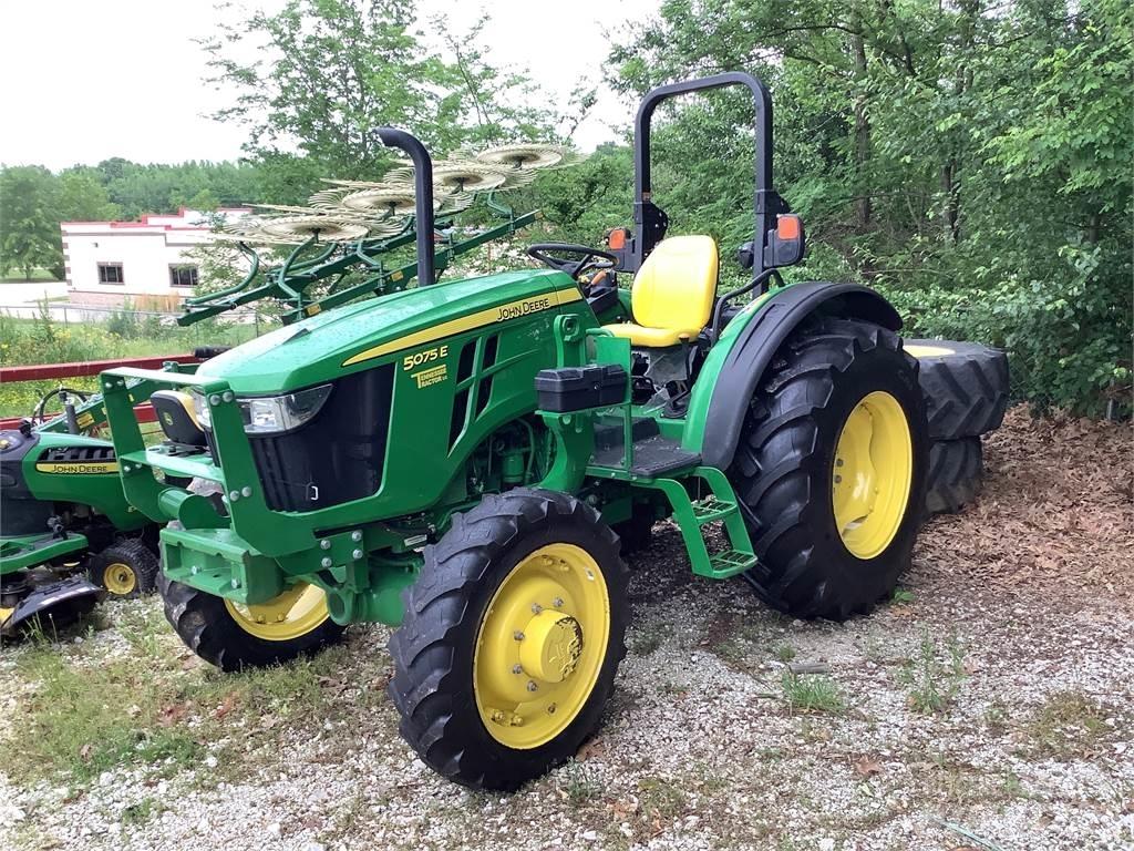 John Deere 5075E Micro tracteur