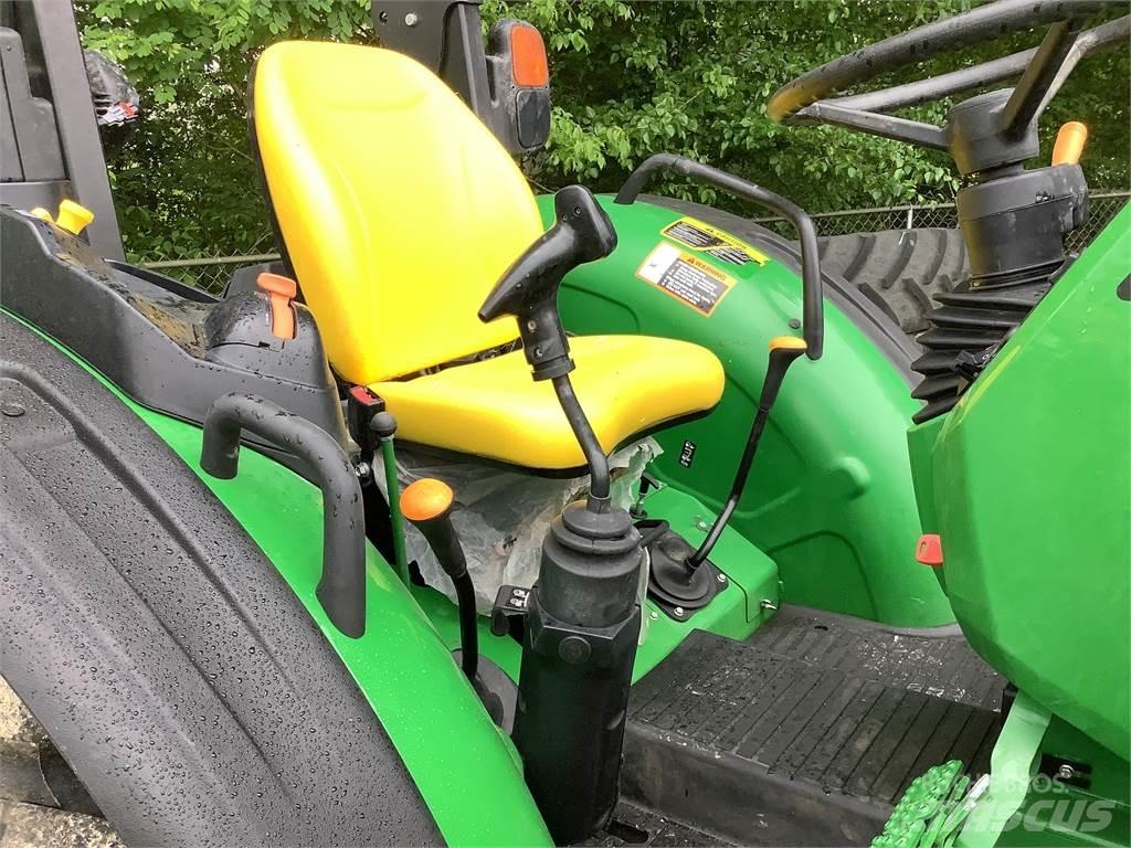 John Deere 5075E Micro tracteur