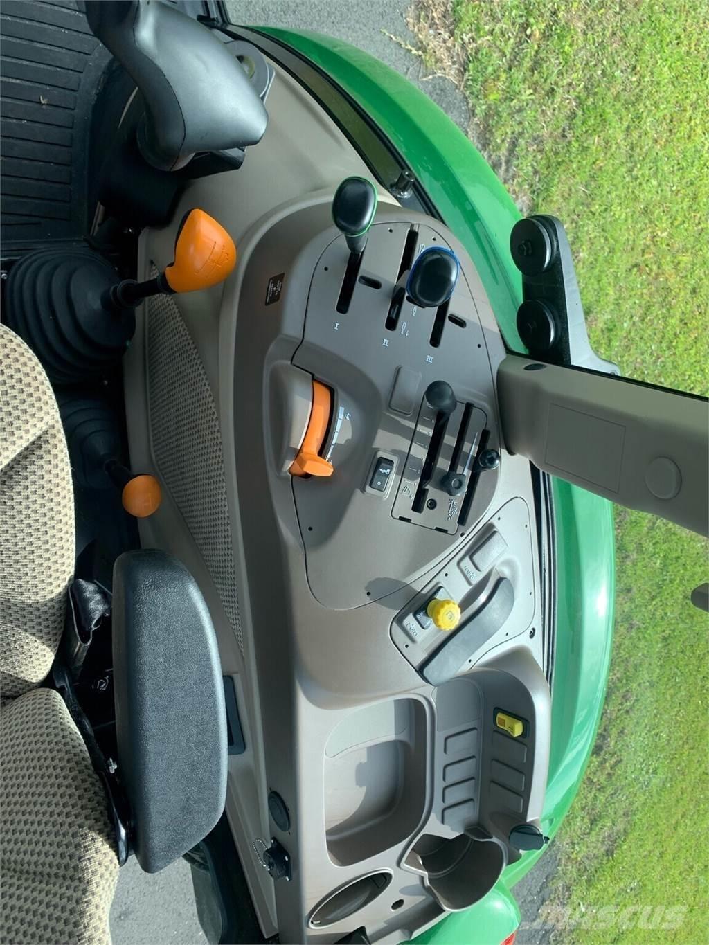 John Deere 5090E Tracteur