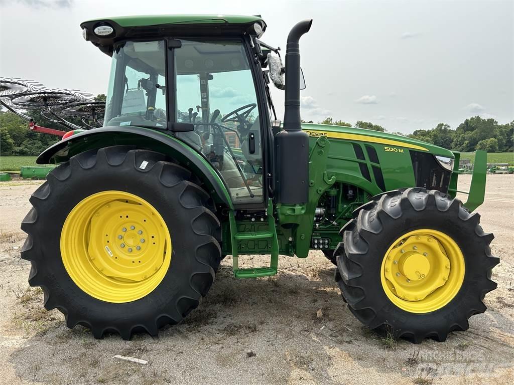 John Deere 5120M Tracteur