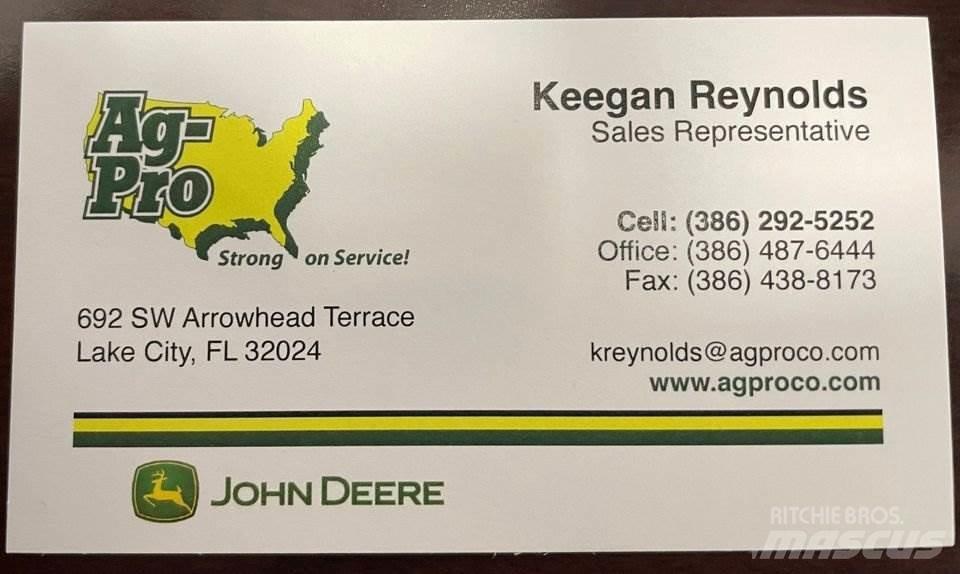John Deere 560E Mini utilitaire