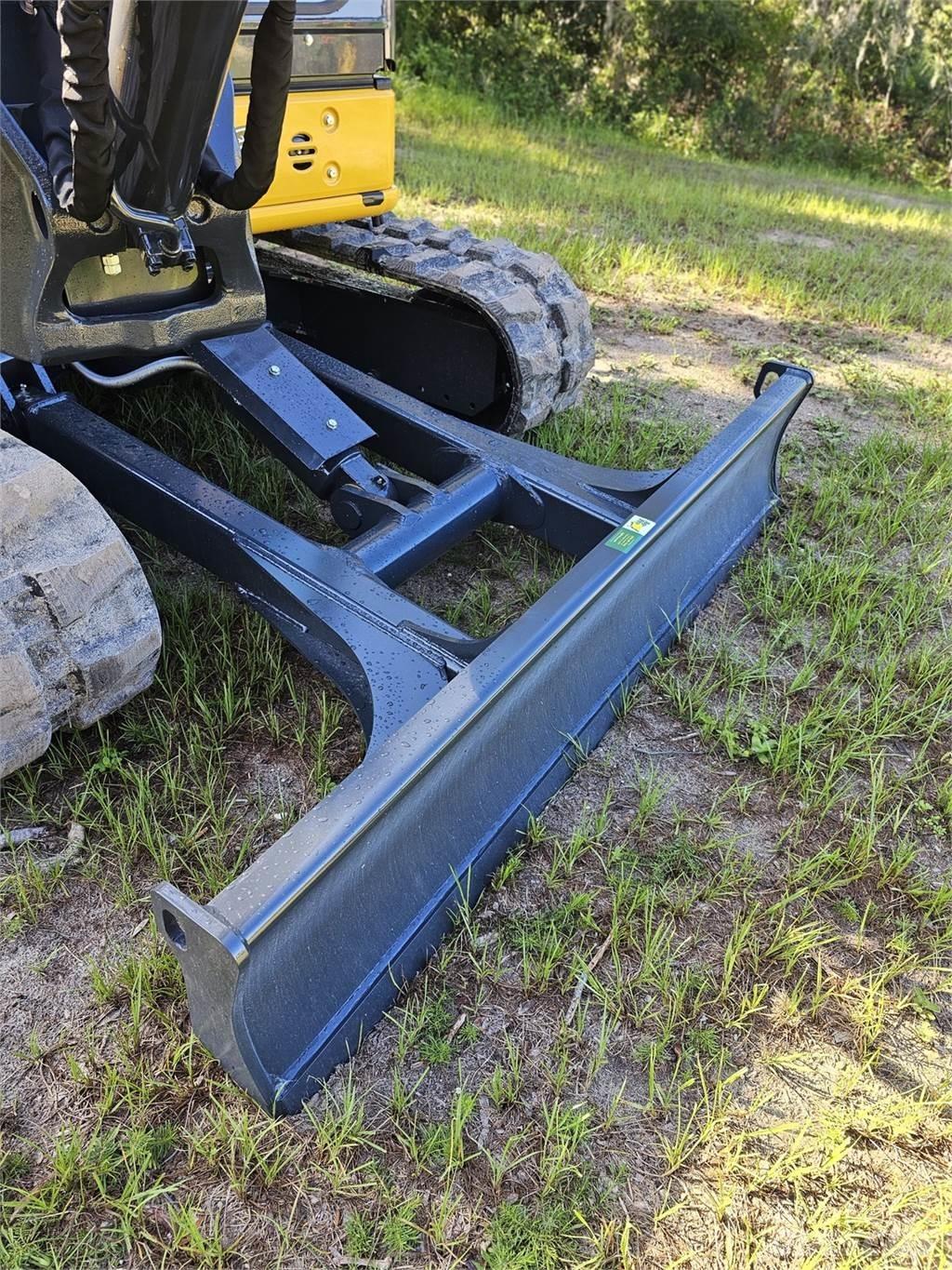 John Deere 60 P Mini pelle < 7t
