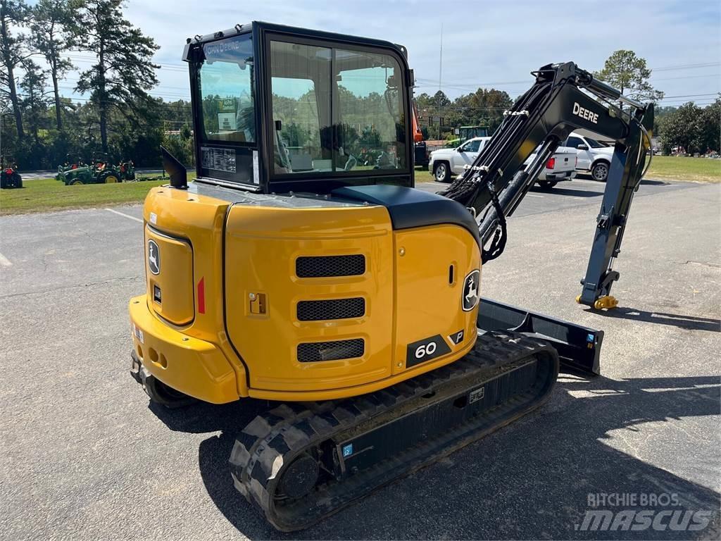 John Deere 60 P Mini pelle < 7t