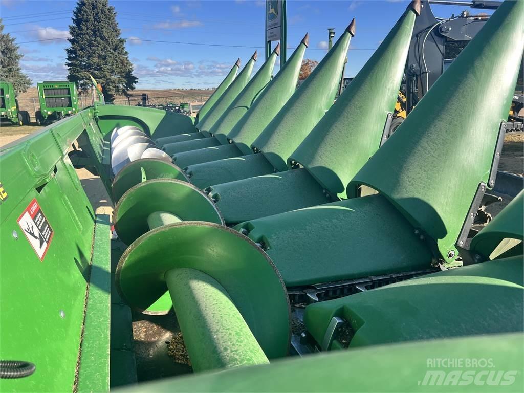 John Deere 608C Accessoires moissonneuse batteuse