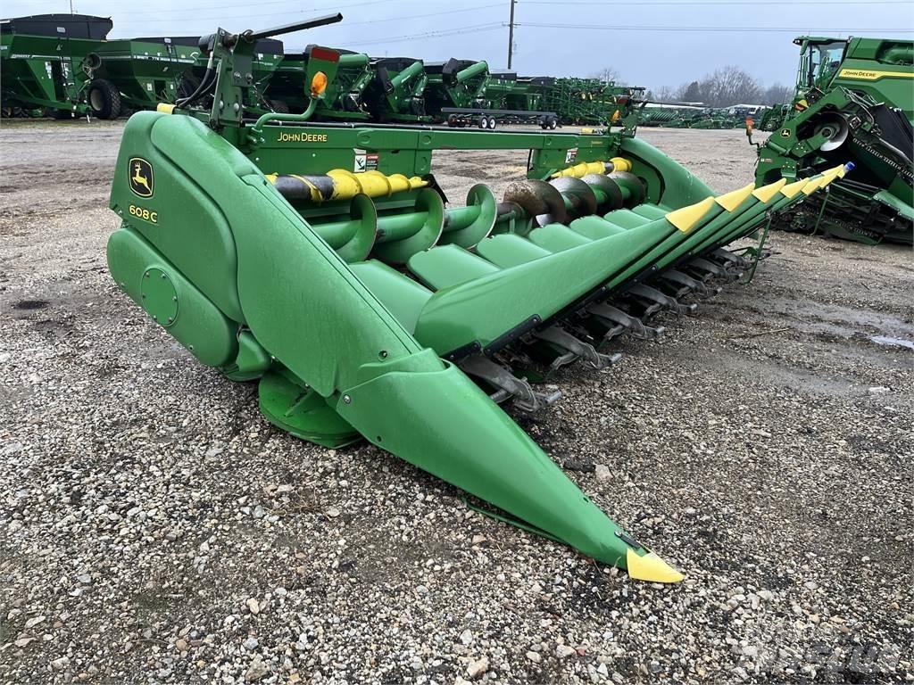John Deere 608C Accessoires moissonneuse batteuse