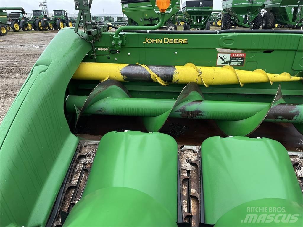 John Deere 608C Accessoires moissonneuse batteuse
