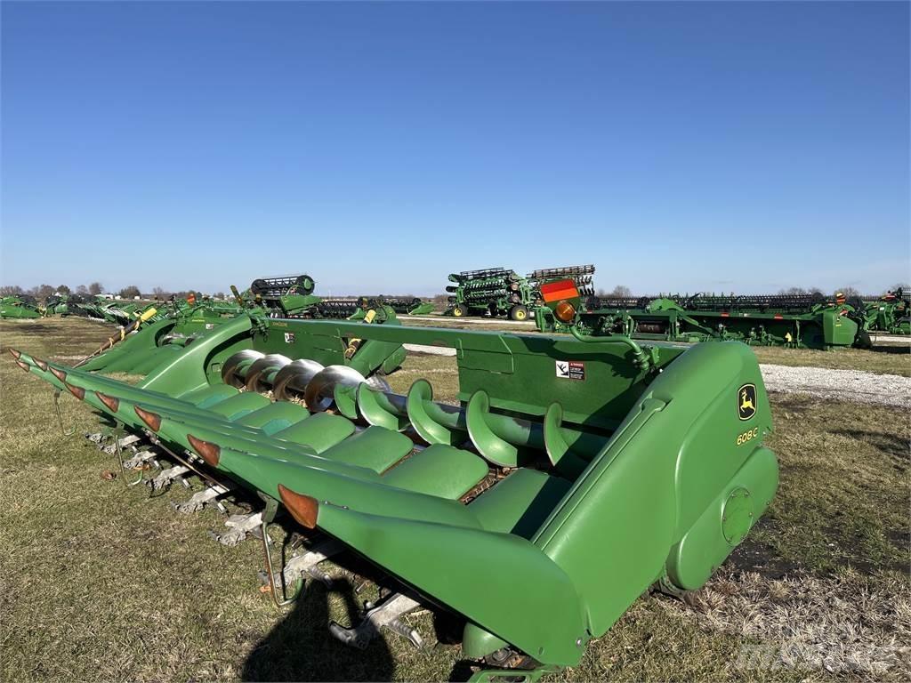 John Deere 608C Accessoires moissonneuse batteuse
