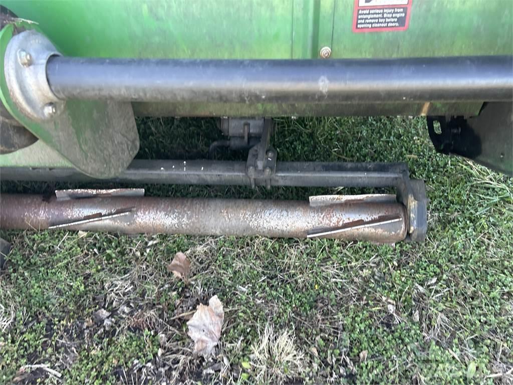 John Deere 608C Accessoires moissonneuse batteuse