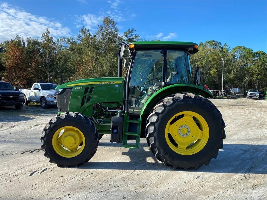 John Deere 6135E Tracteur