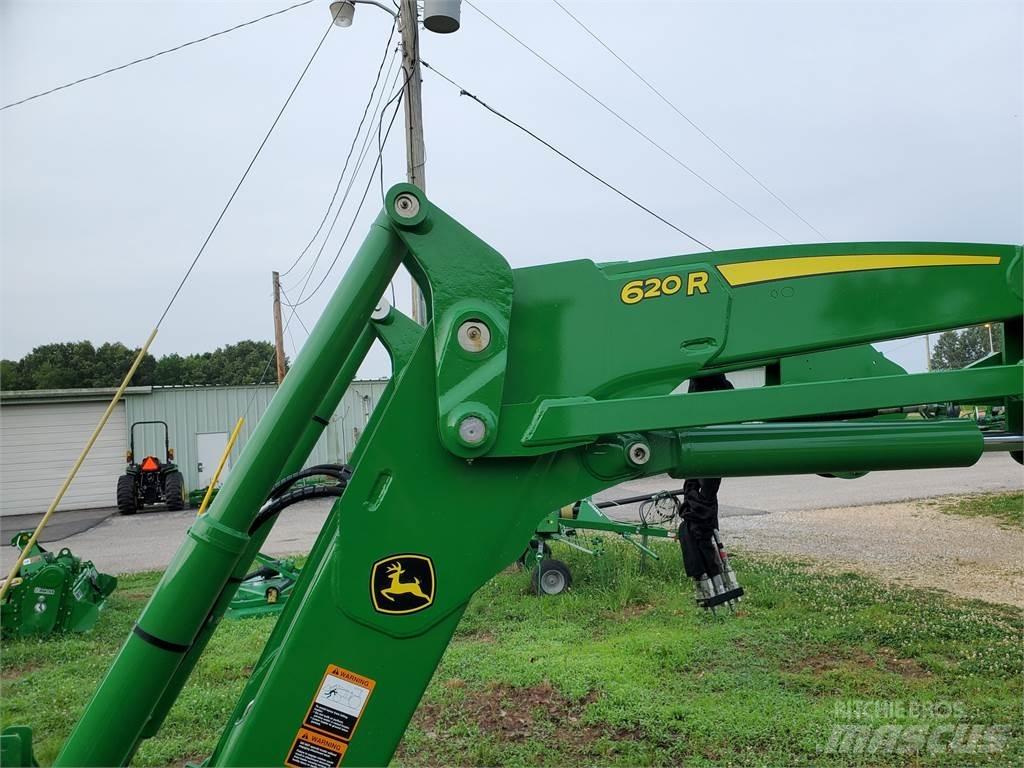 John Deere 620R Tracteur