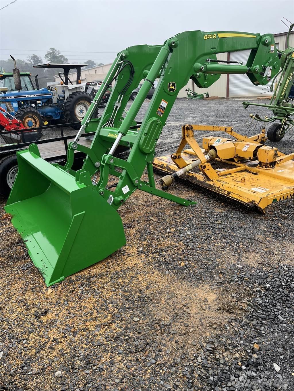 John Deere 620R Tracteur