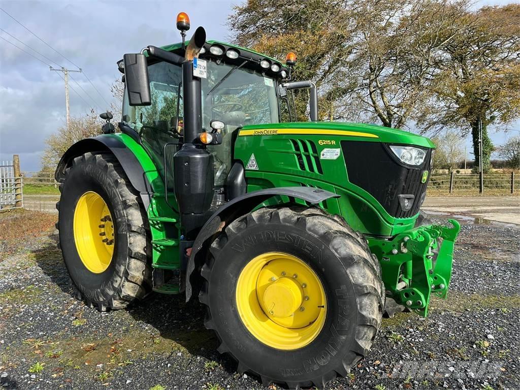 John Deere 6215R Tracteur
