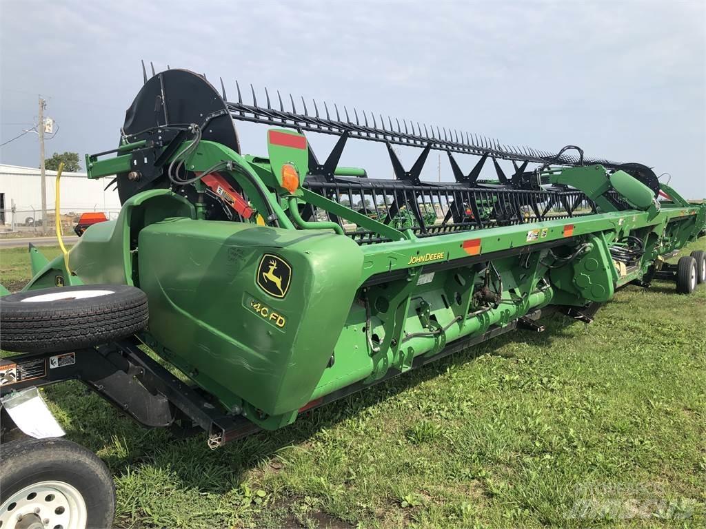 John Deere 640FD Accessoires moissonneuse batteuse