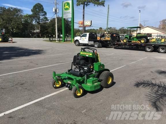 John Deere 648R Tondeuses montées