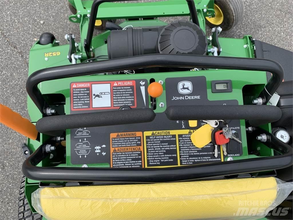 John Deere 652R Tondeuses montées