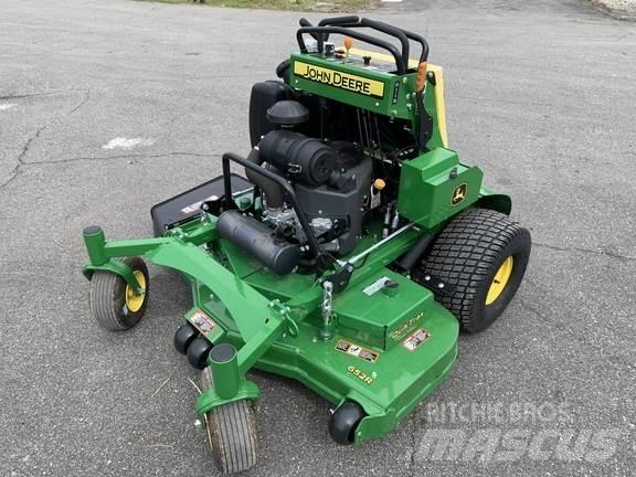 John Deere 652R Tondeuses montées