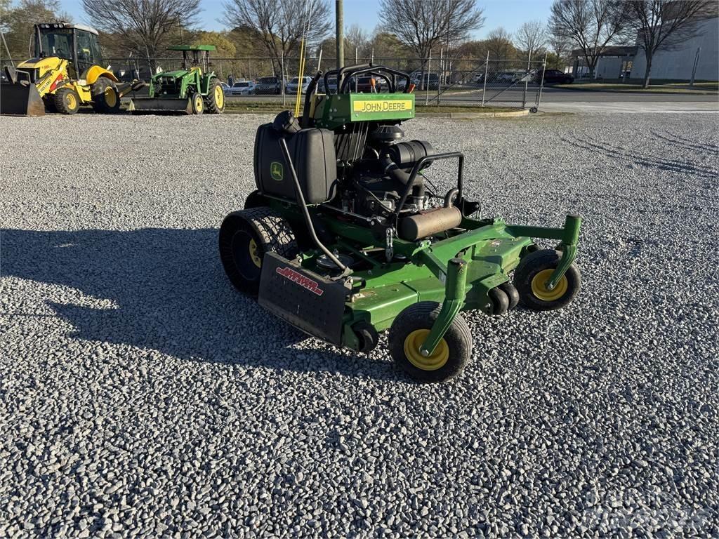 John Deere 661R Tondeuses montées