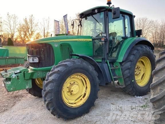John Deere 6820 Tracteur