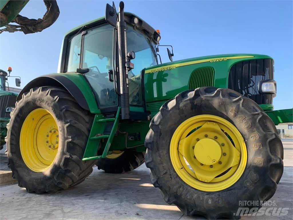 John Deere 6920 Tracteur