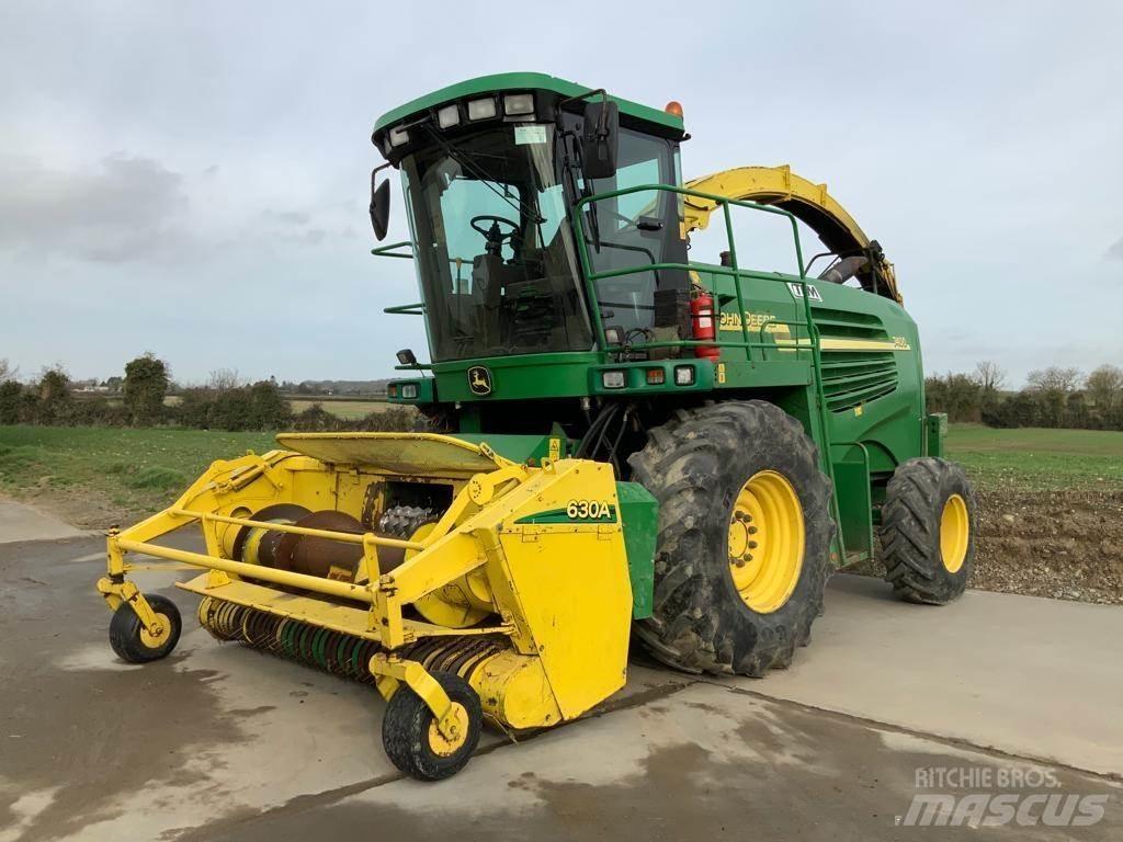 John Deere 7400 Ensileuse occasion