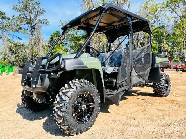John Deere 825M Mini utilitaire