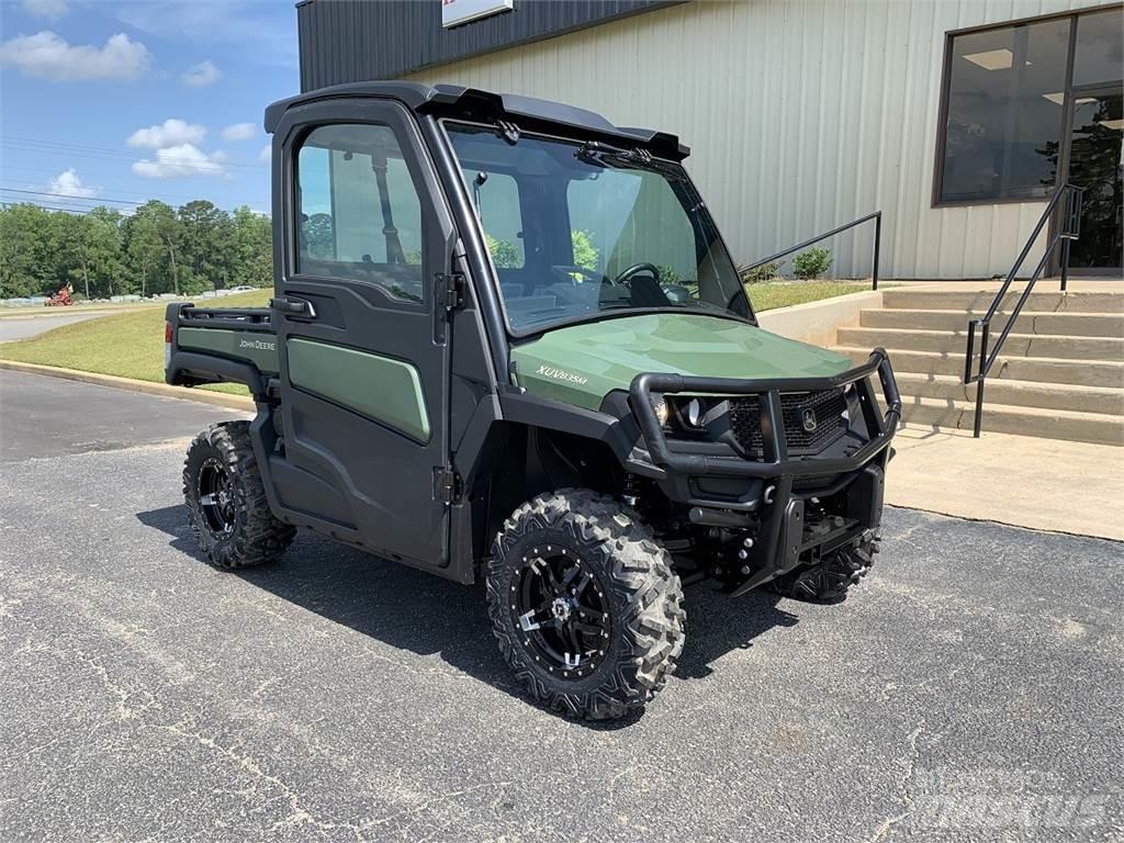John Deere 835M Mini utilitaire