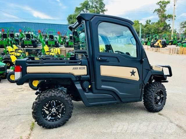 John Deere 835M Mini utilitaire