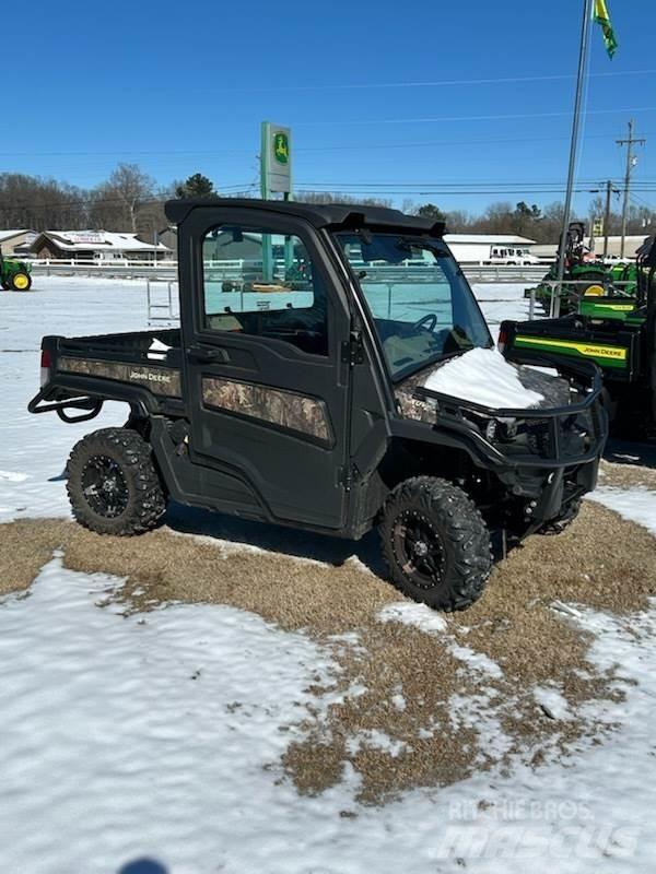 John Deere 835R Mini utilitaire