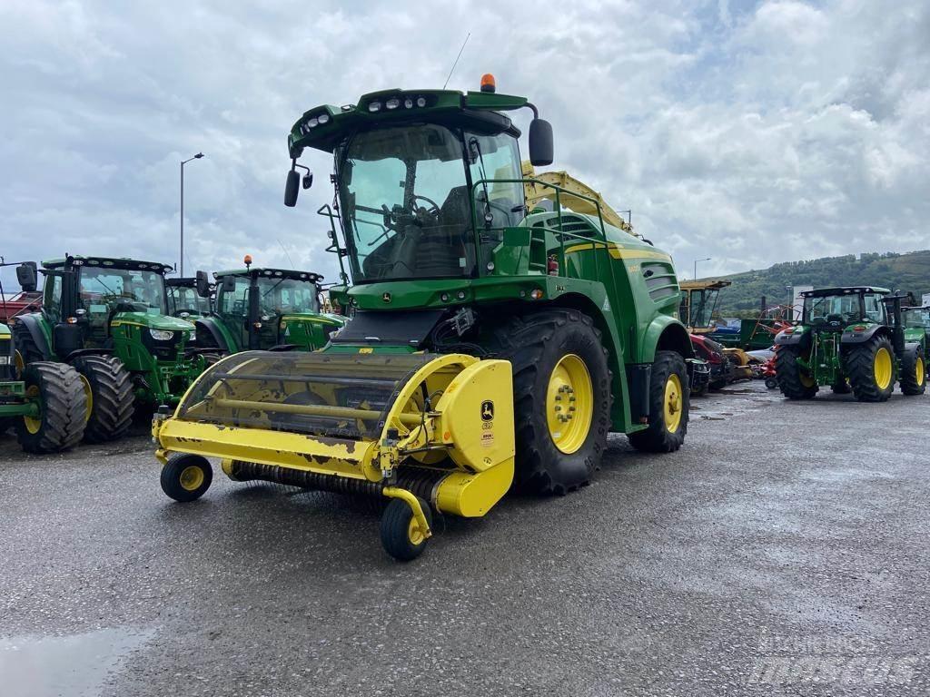 John Deere 8400i Ensileuse occasion
