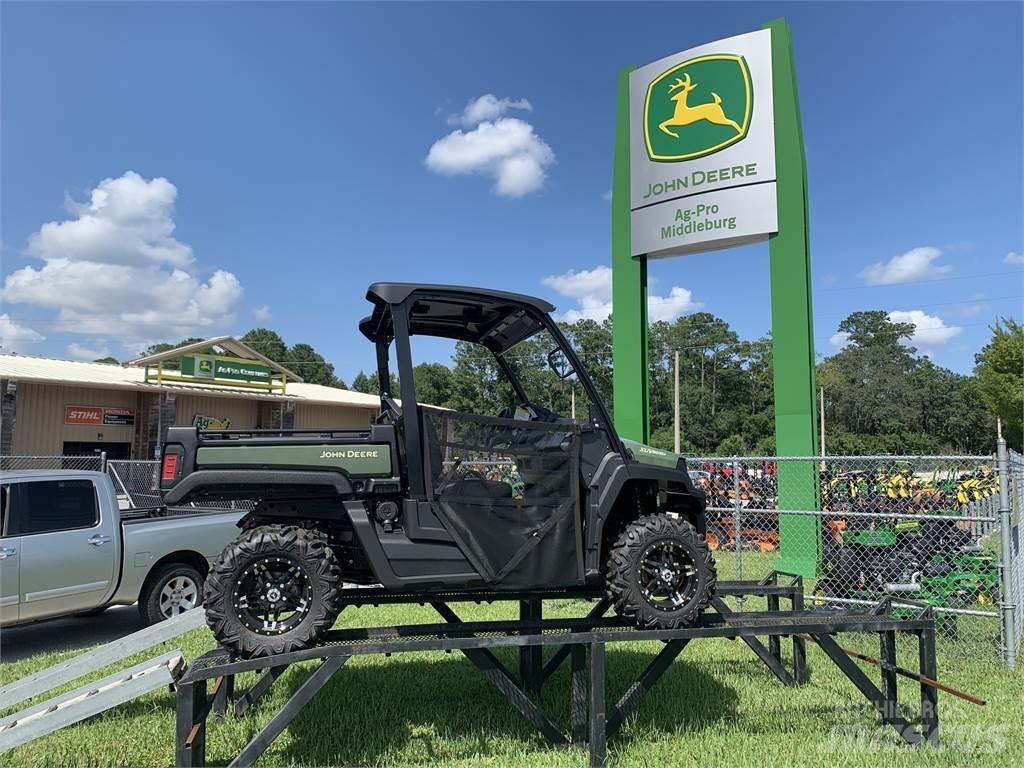 John Deere 865M Mini utilitaire