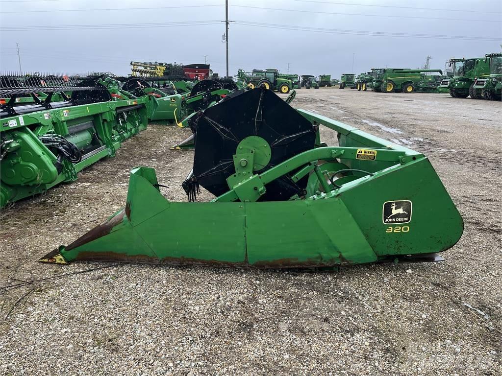 John Deere 920F Accessoires moissonneuse batteuse
