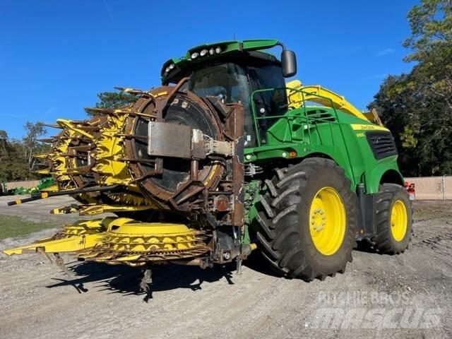 John Deere 9900 Ensileuse occasion