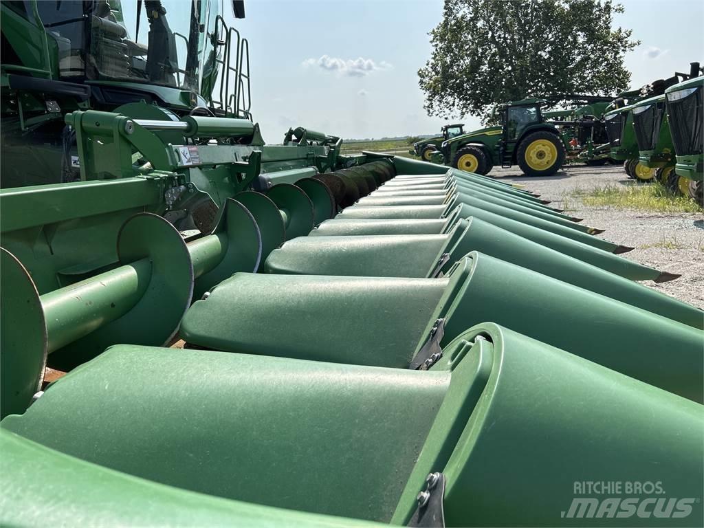 John Deere C12F Accessoires moissonneuse batteuse