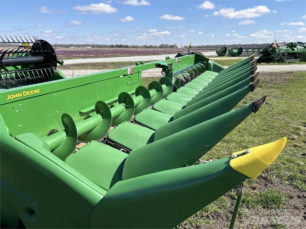 John Deere C12R Accessoires moissonneuse batteuse