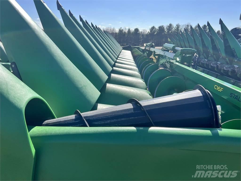 John Deere C16F Accessoires moissonneuse batteuse