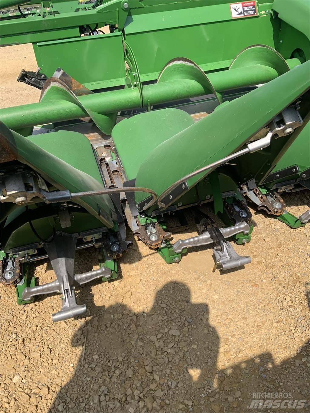 John Deere C8F Accessoires moissonneuse batteuse