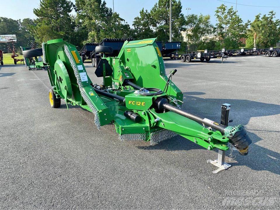 John Deere FC15E Dérouleuse, pailleuse