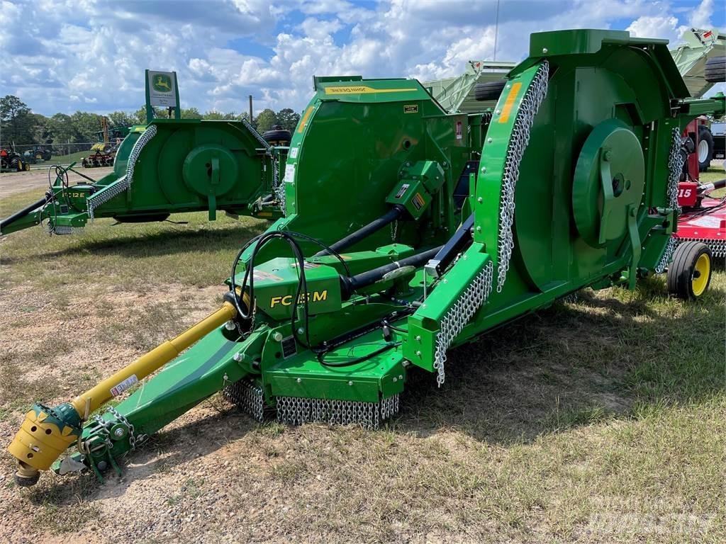 John Deere FC15M Dérouleuse, pailleuse