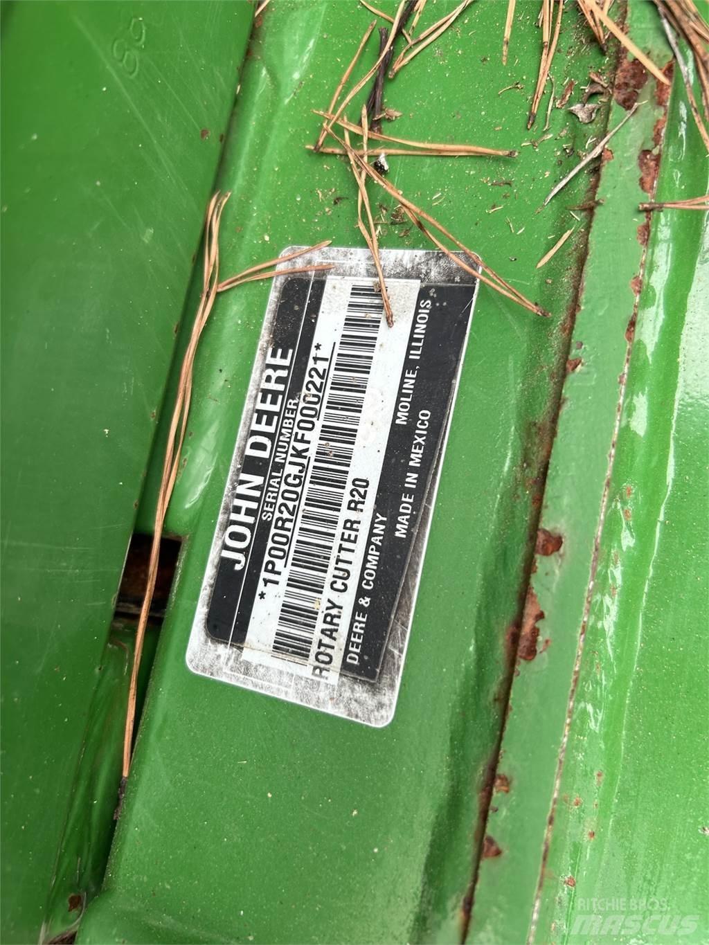 John Deere r20 Dérouleuse, pailleuse