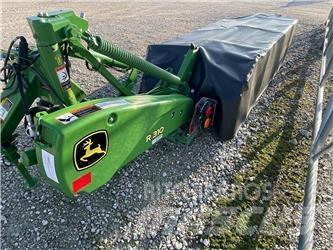 John Deere R310 Faucheuse